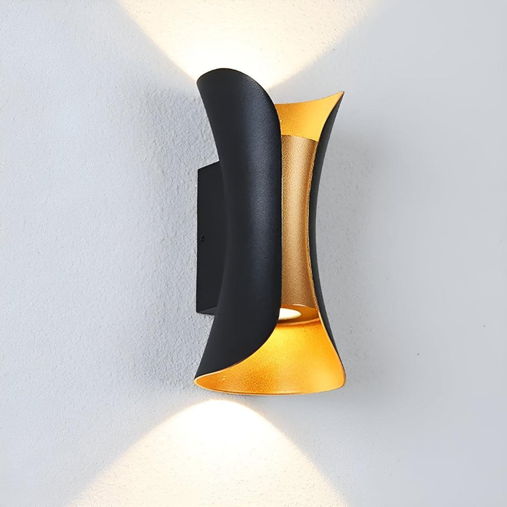 Curved Outdoor Wall Light