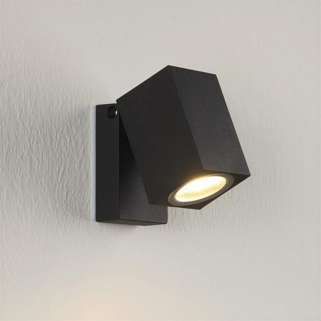 Outdoor Wall Mount Spotlight