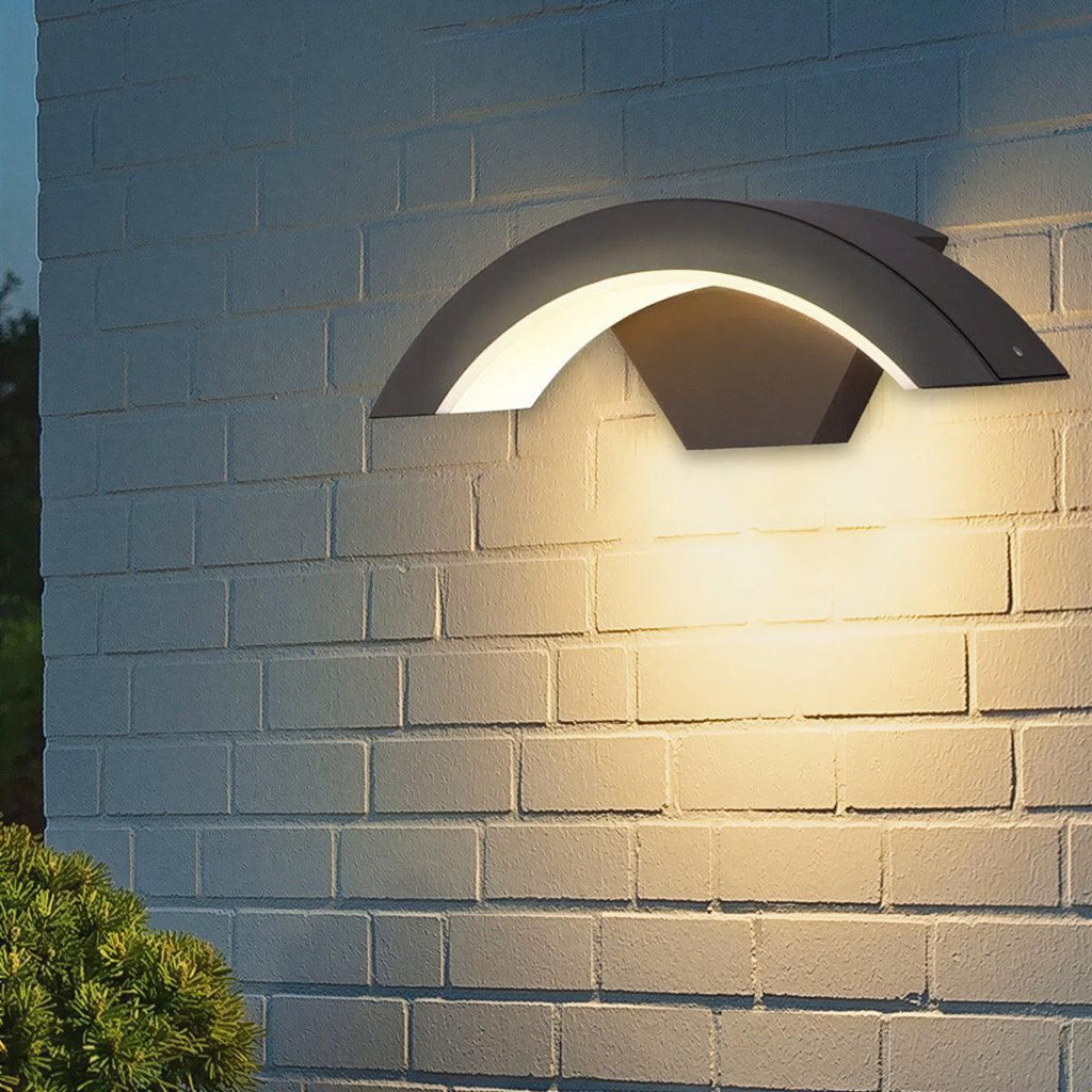 Curved Outdoor Wall Light For Patio