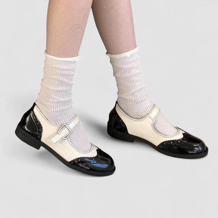 AURENZA | TIMELESS MARY JANE SHOES