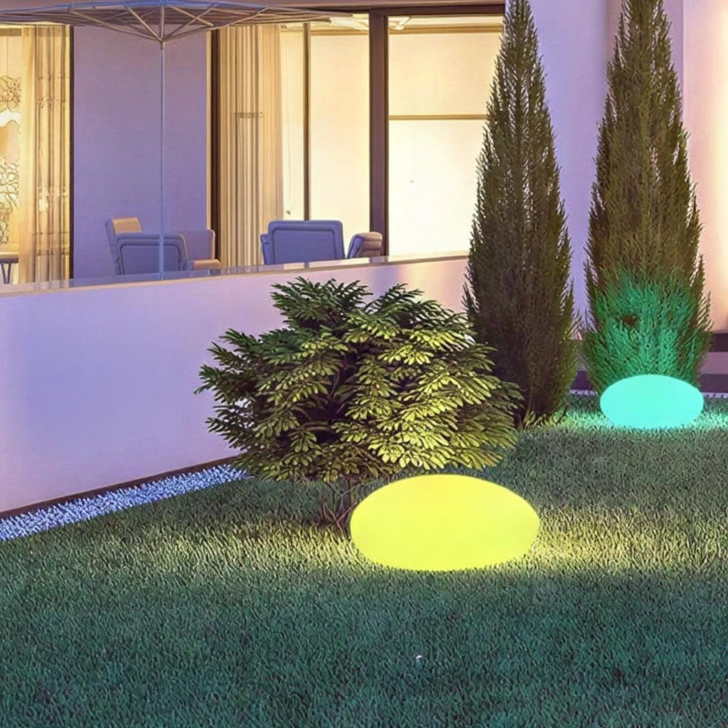 Solar Stone Rock Garden Light