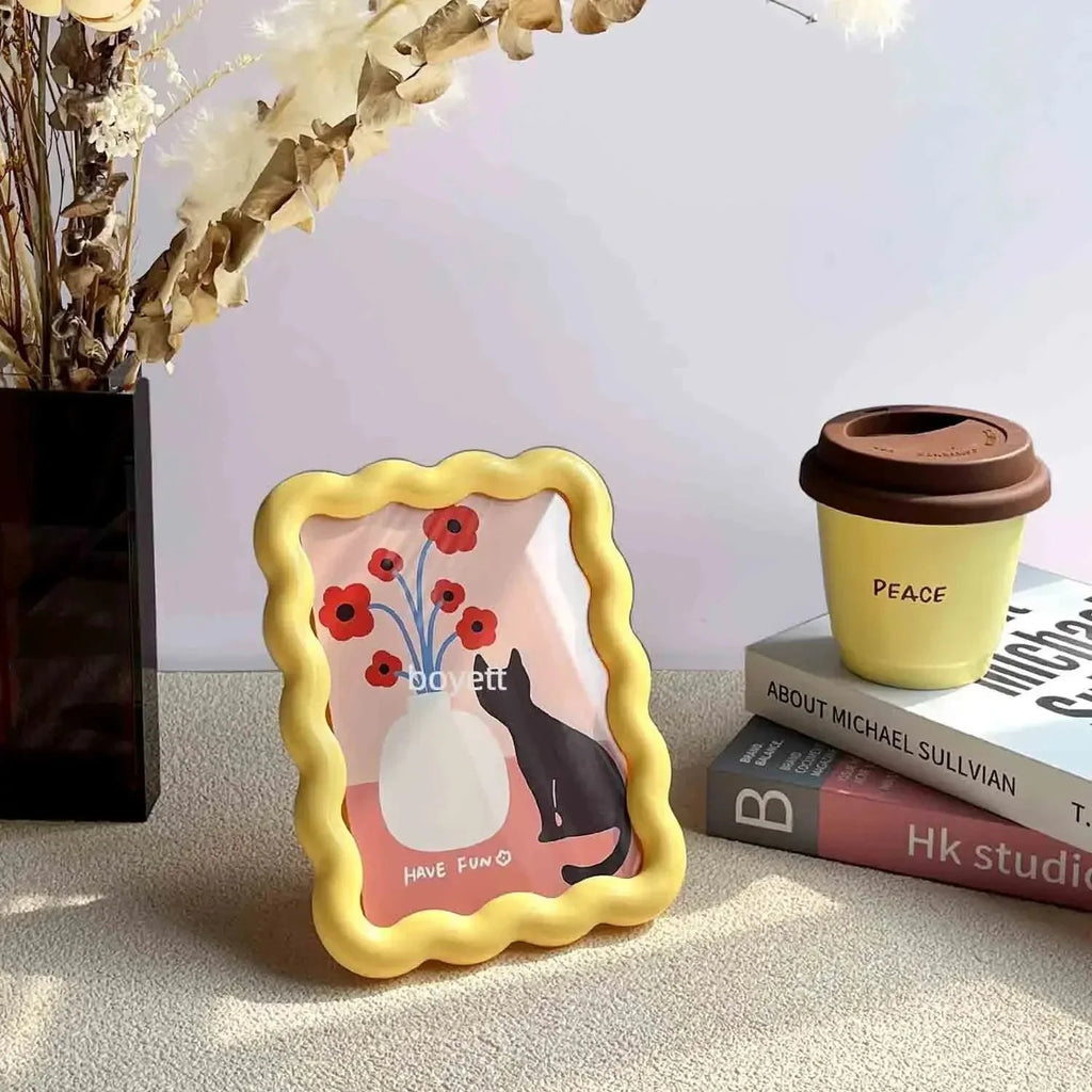 Minimal Picture Frame