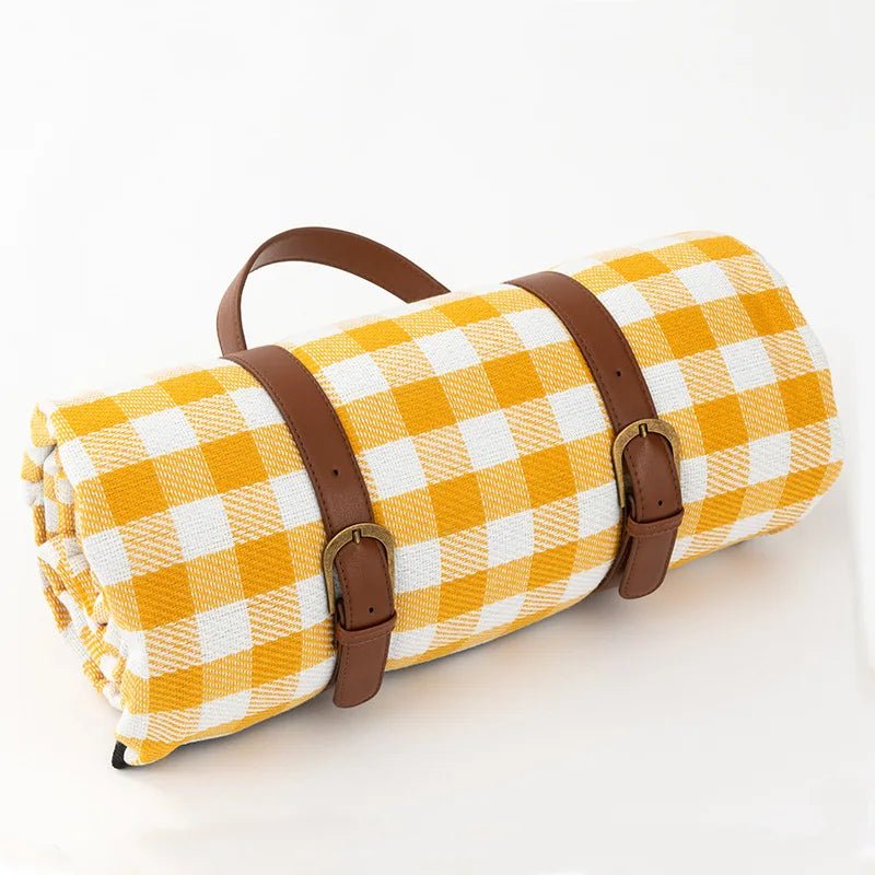 waterproof-checkered-picnic-blanket-with-carry-strap-outdoor-mat-img10.webp