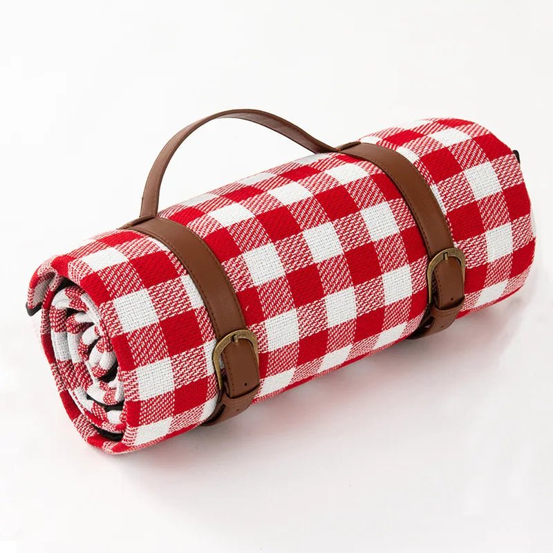 waterproof-checkered-picnic-blanket-with-carry-strap-outdoor-mat-img7.webp