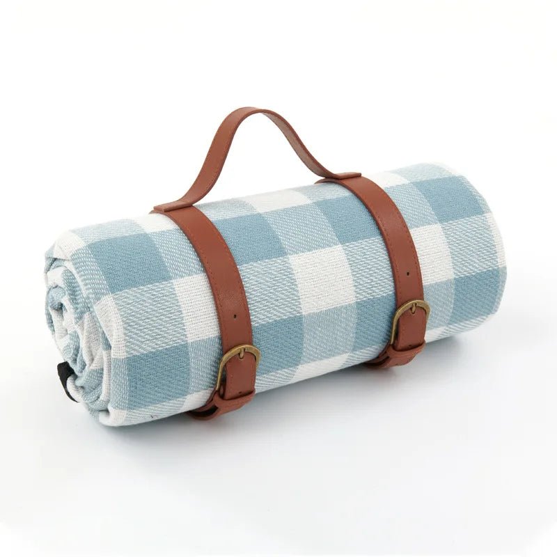 waterproof-checkered-picnic-blanket-with-carry-strap-outdoor-mat-img8.webp
