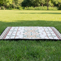 waterproof-outdoor-camping-blanket-portable-picnic-blanket-for-travel-img1.webp